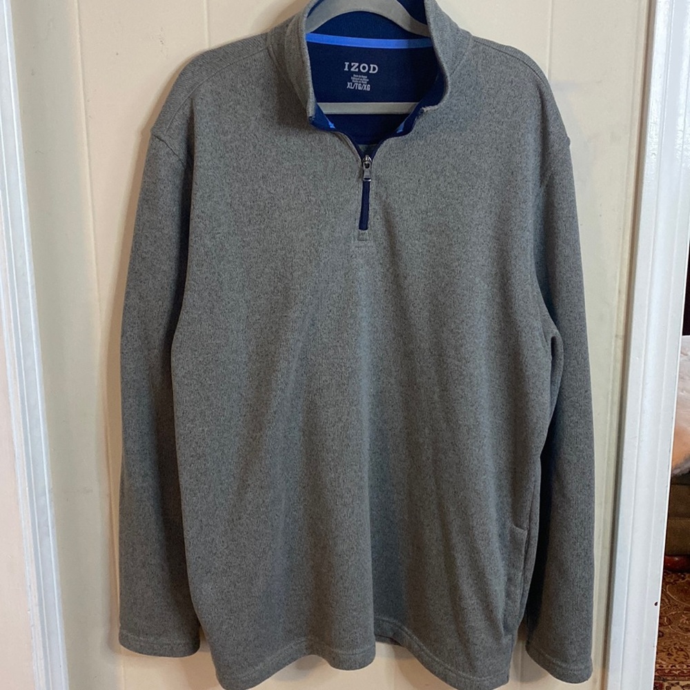 IZOD Midweight 1/4 Zip Golf Shirt